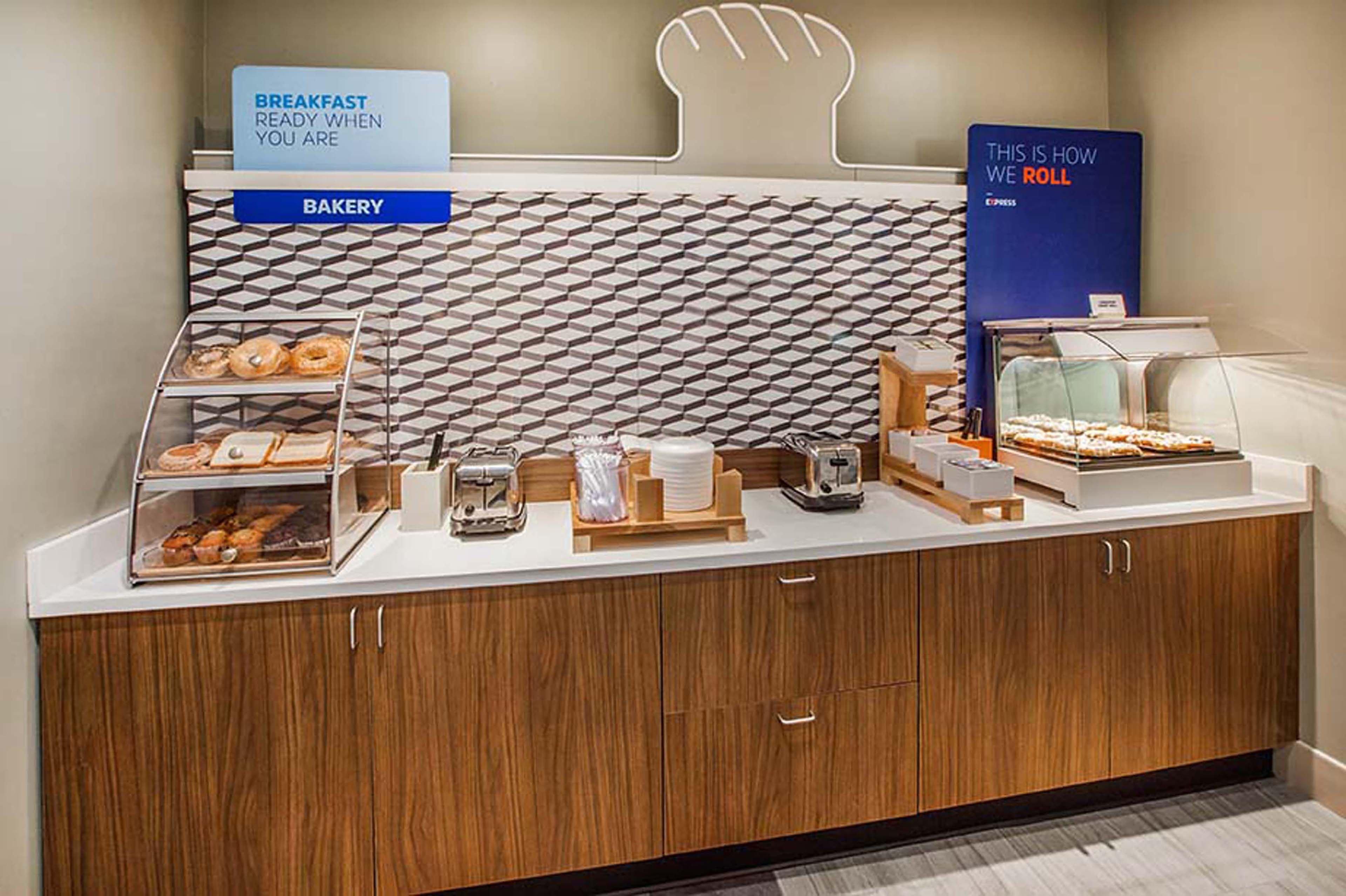 Holiday Inn Express San Diego South - Chula Vista By Ihg מראה חיצוני תמונה