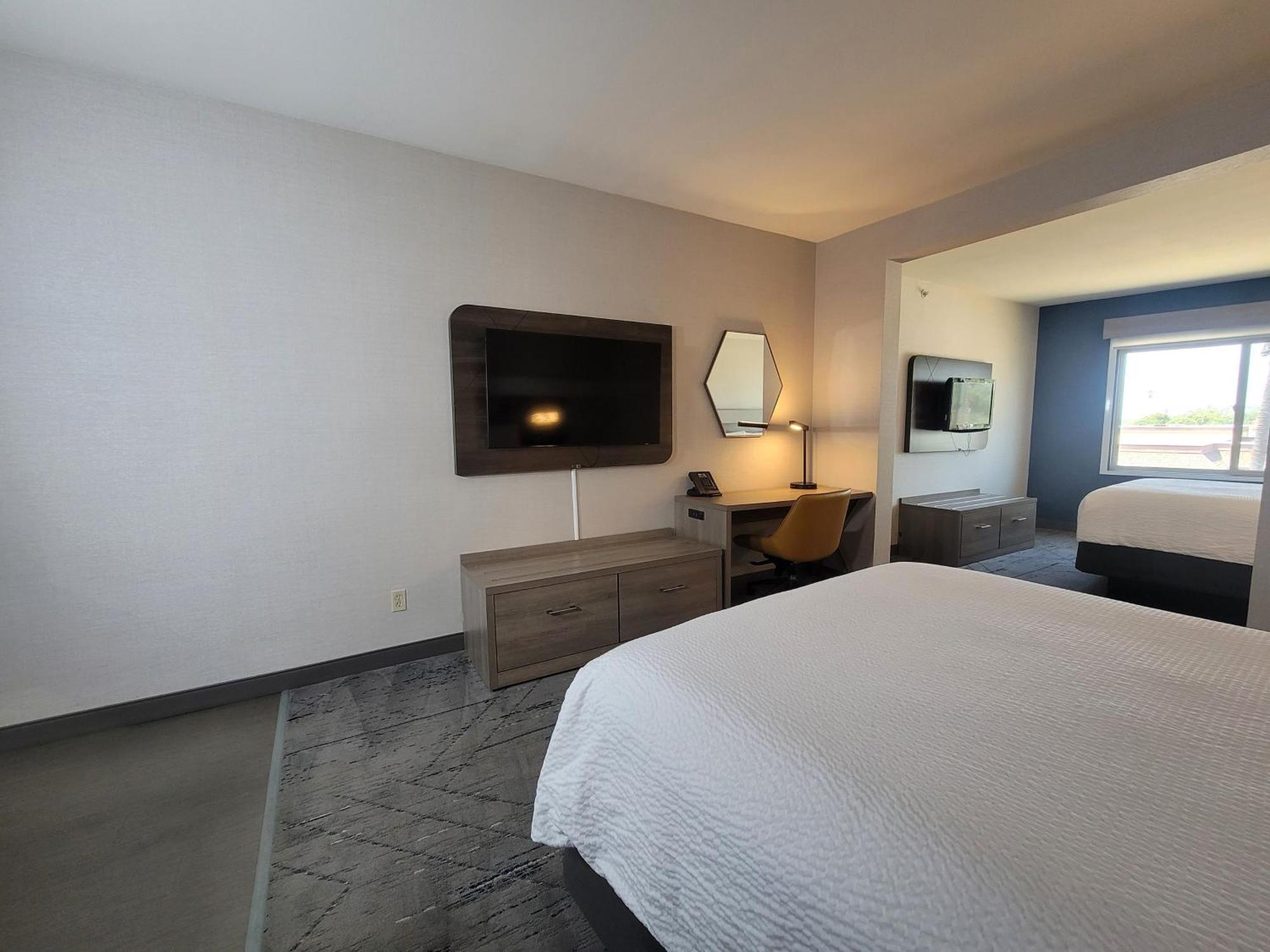 Holiday Inn Express San Diego South - Chula Vista By Ihg מראה חיצוני תמונה