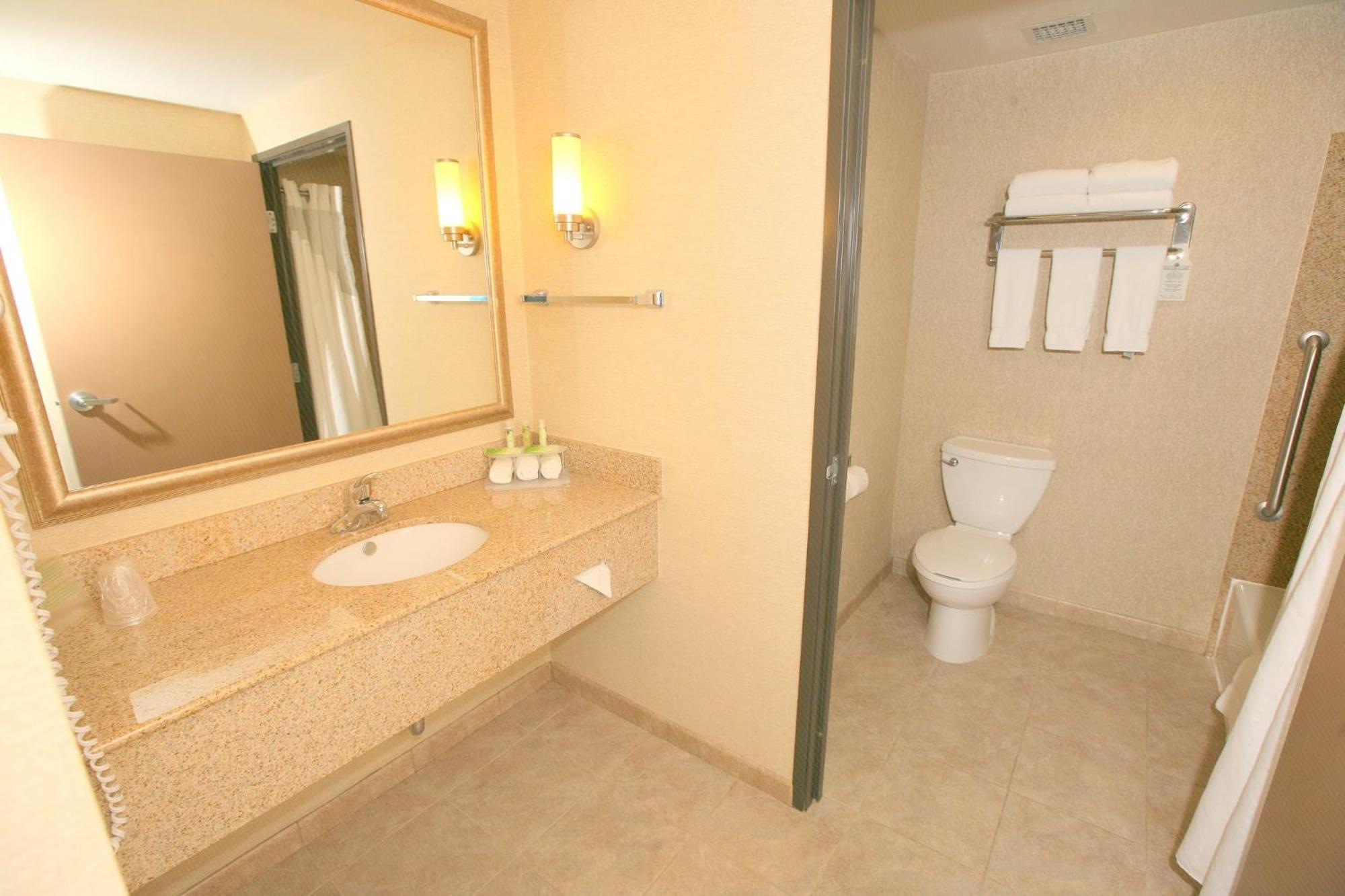 Holiday Inn Express San Diego South - Chula Vista By Ihg מראה חיצוני תמונה